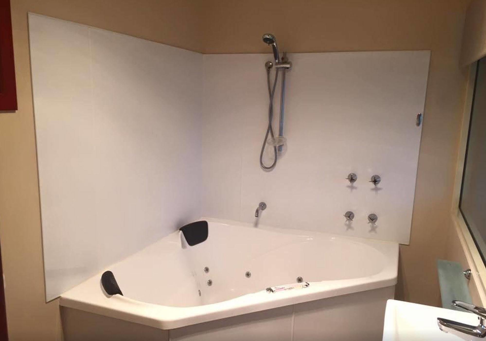 Tamar Valley Resort 4*