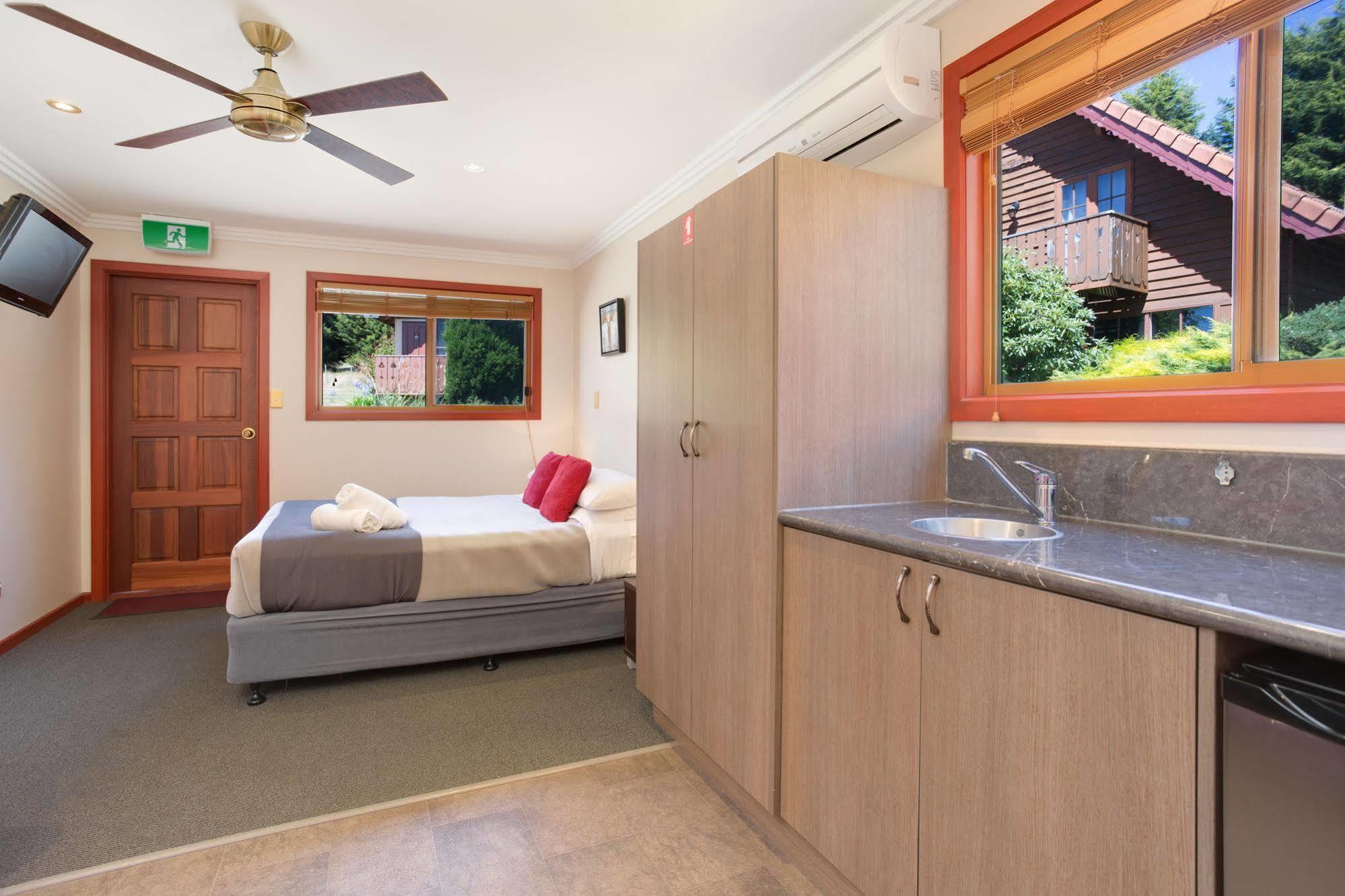 Tamar Valley Resort